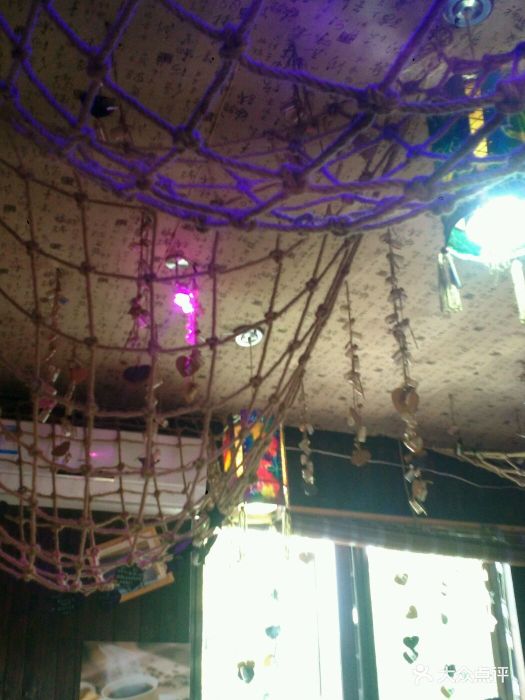 看到这个名字,有点人在囧途的意思。卖各种.