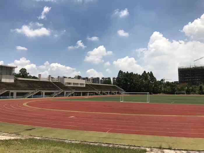 华南师范大学(大学城校区"今天有幸到华南师范大学大学城校区参观