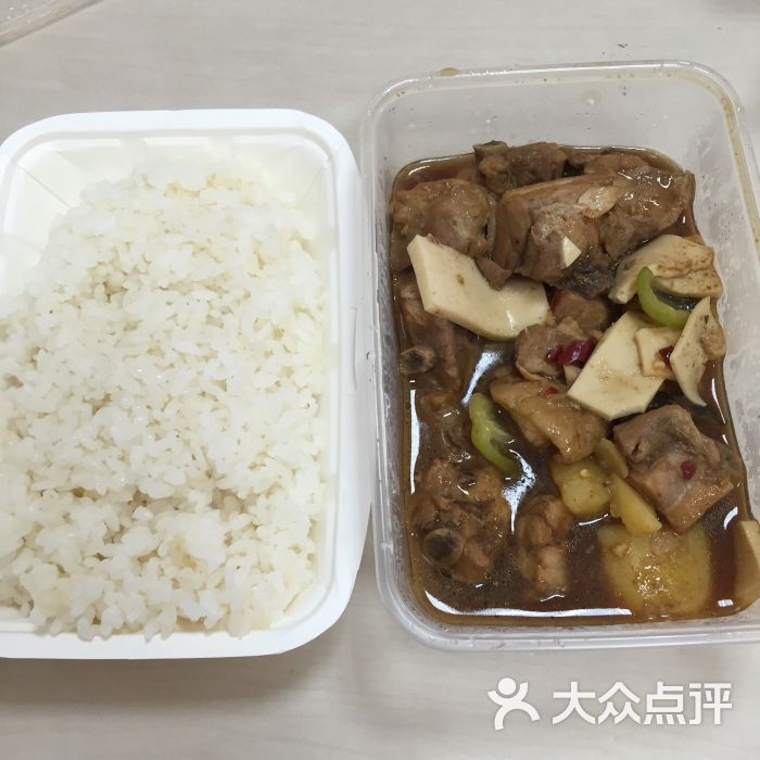 劲佰味黄焖鸡米饭的点评