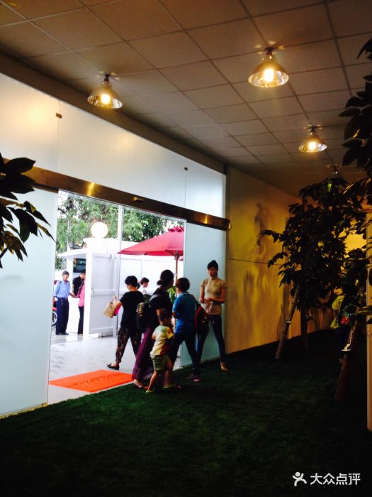 LATEX FACTORY OUTLET