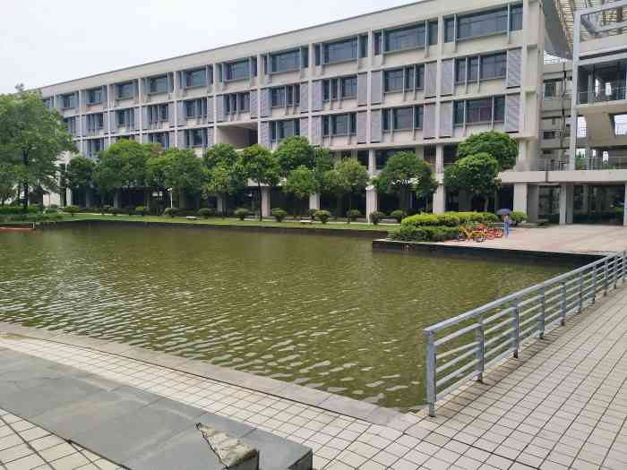 广东药科大学(大学城校区)