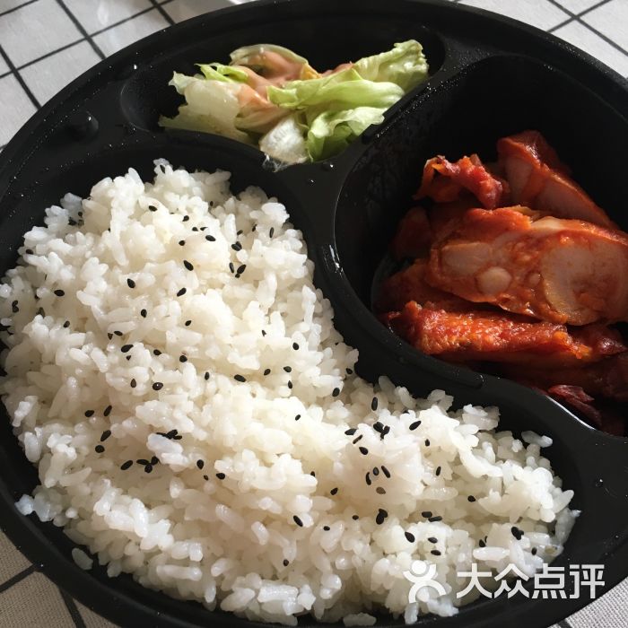奥尔良烤鸡饭