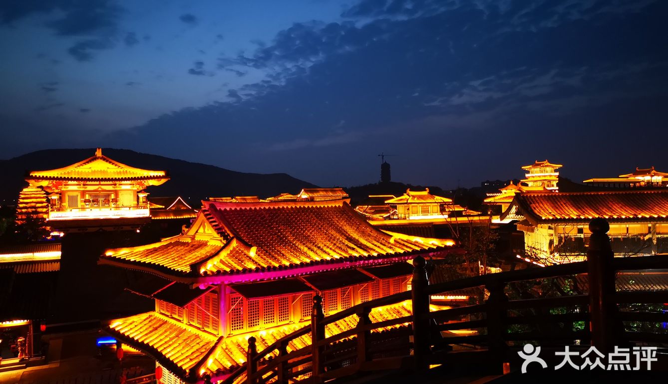 襄阳的旅游景点都有一个特点,那就是距离城区非常远