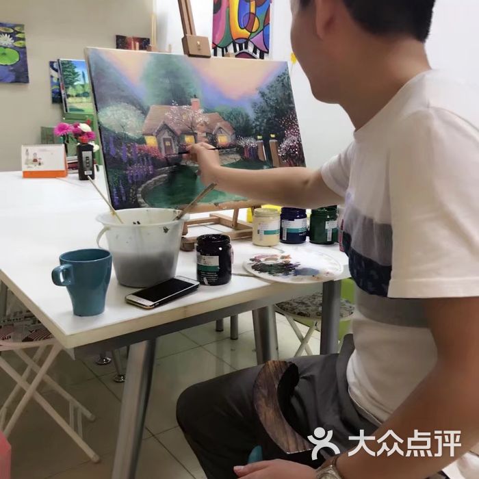 艺乐绘少儿美术培训中心