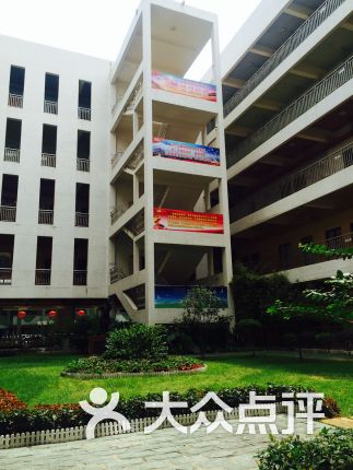 【白云区少年宫】电话_地址_价格_营业时间_