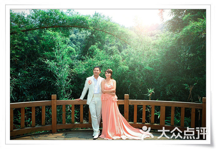 福州铂爵婚纱_福州后现代婚纱摄影