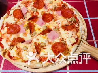 披萨排名_披萨卡通图片(2)