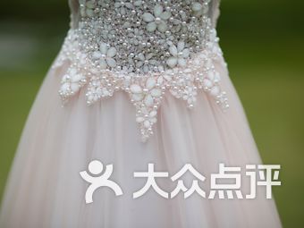 云霄婚纱照_冲上云霄(3)