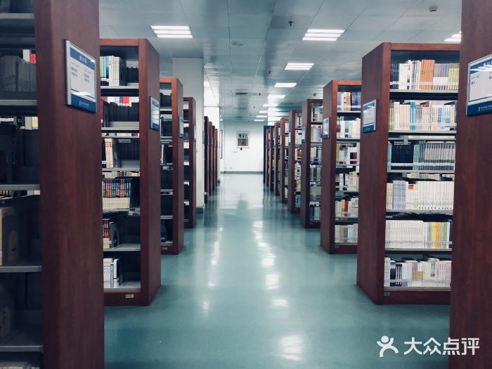 浙江财经大学图书馆图片