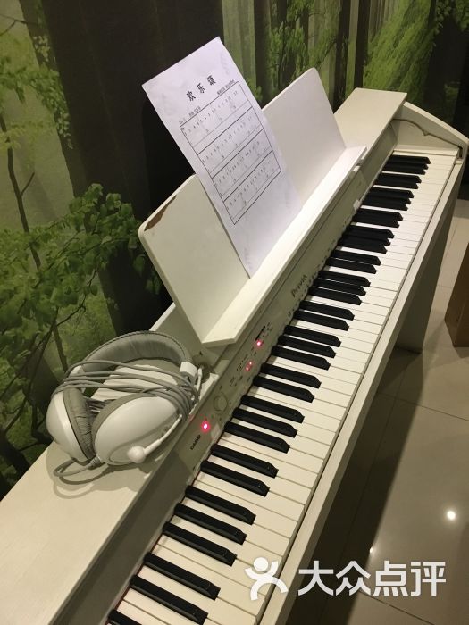钢琴曲
