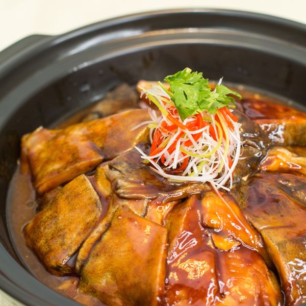 砂锅碟鱼头 $ 128