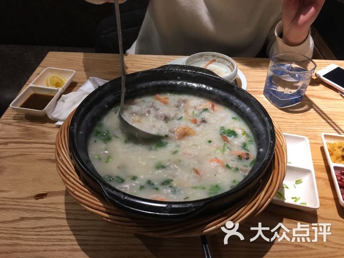 小黑蚝情(徐汇日月光店)潮汕砂锅海鲜粥图片 - 第632张