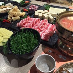上海辉哥火锅人均消费_辉哥火锅图片(2)
