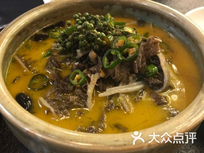 酸汤毛肚