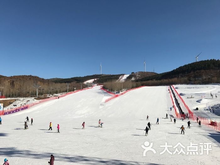 奥悦碾子山国际滑雪场图片 第16张