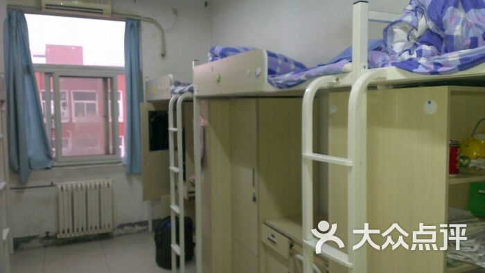郑州外国语学校寝室图片 - 第2张