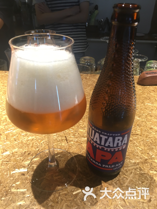 小强喝啤酒上传的图片