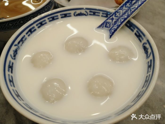 黄氏正轩牛奶专家(366大街店)牛奶芝麻汤圆图片 第150张