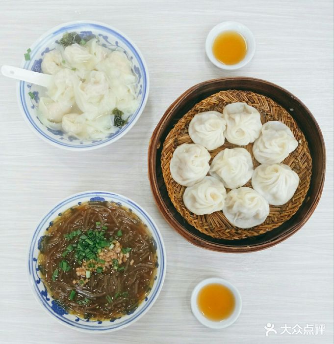 新丰小吃(河坊分店)-虾肉小笼包图片-杭州美食-大众