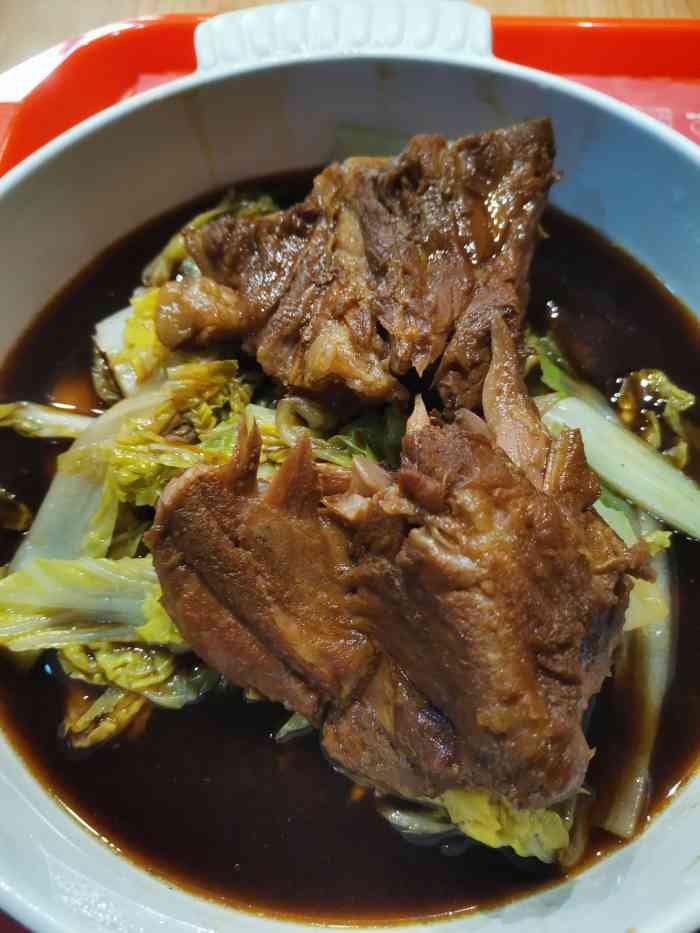 客如友辣骨饭(山大路店)-"山大路新开一家辣骨头 门店不小 一分为二.