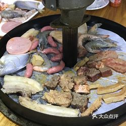 小马扎地摊烤肉