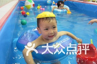 游泳排名_游泳图片卡通