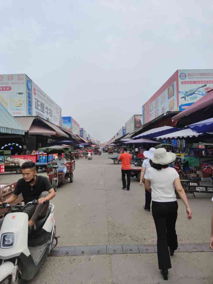 海霸王海鲜市场-"感觉这个是成都最大的批发市场之一