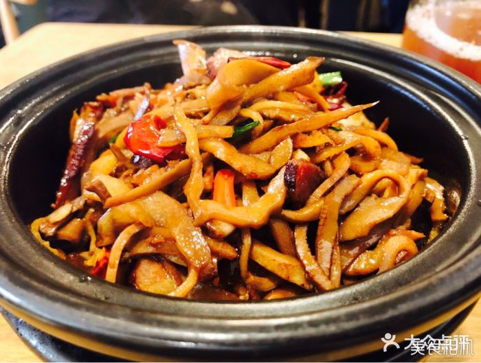 干锅笋干腊肉