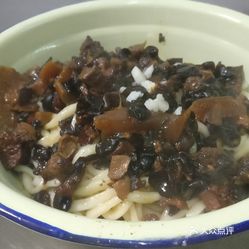 律姥姥京味面馆的烂肉面好不好吃?用户评价口