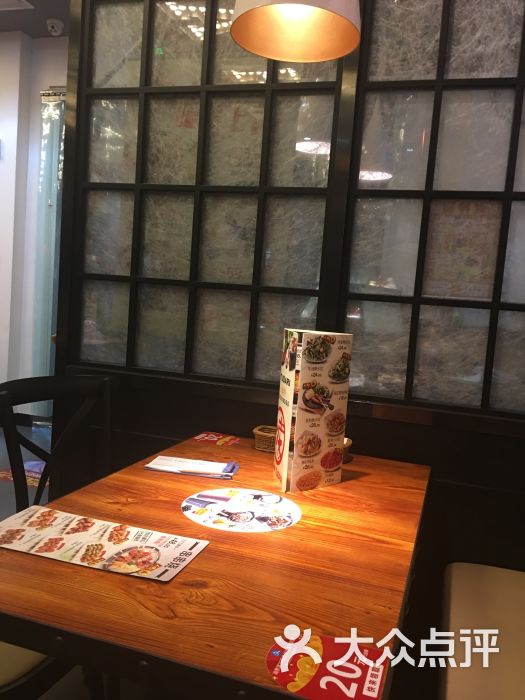 土大力:还可以吧,吃早饭比较晚