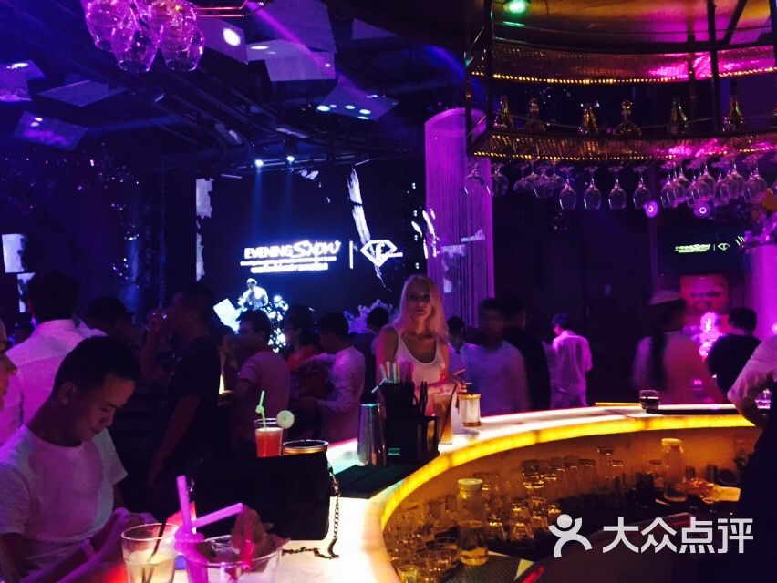 晚装空间酒吧(福田店)-图片-深圳休闲娱乐-大众点评网