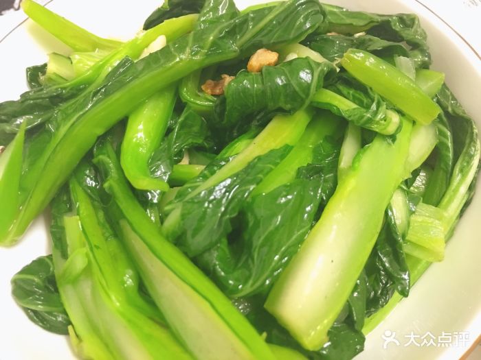 油渣炒菜心
