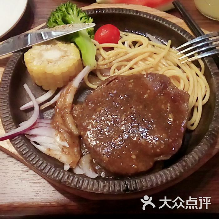 豪德亨牛排自助餐厅
