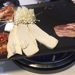 八色烤肉人均_烤肉拌饭图片(2)
