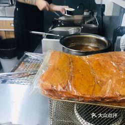 尹和文老长沙臭豆腐烤冷面景泰店