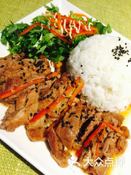 蜜汁鸡排饭