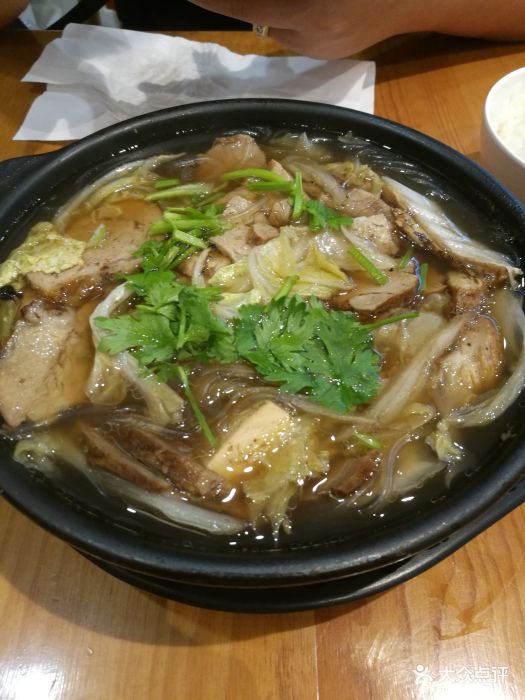 腱子肉砂锅