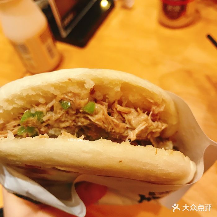 经典肉夹馍