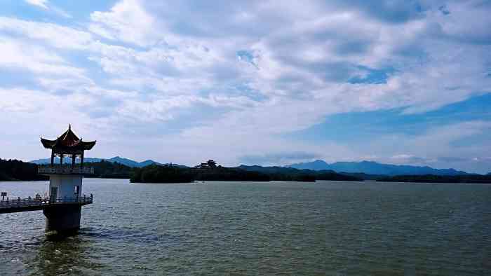 大洪山琵琶湖风景区-"名不见经传的景点,风头大概被大洪山盖过了.