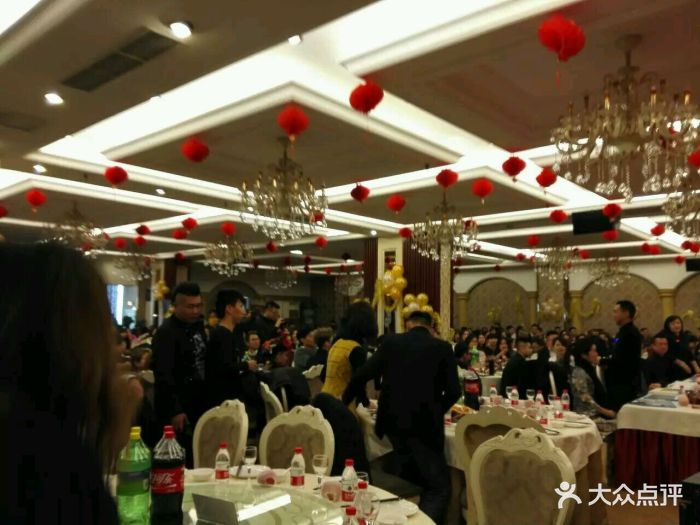 鸿锦海鲜大酒楼(光彩店)图片