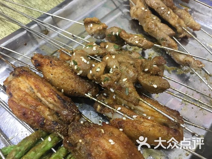 燕子烧烤(瓢城夜市总店)图片 - 第3张