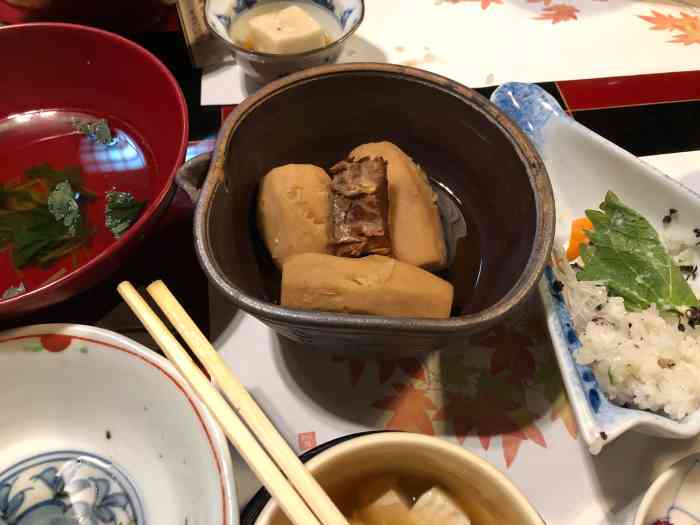 京名物马铃薯(平野家本店"芋棒,京都传统料理,海老芋(长得像虾)和.