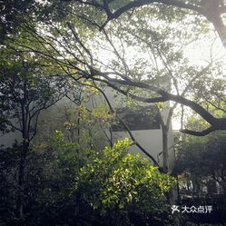 我国城市人均日产垃圾量是多少_每年我国产生多少垃圾
