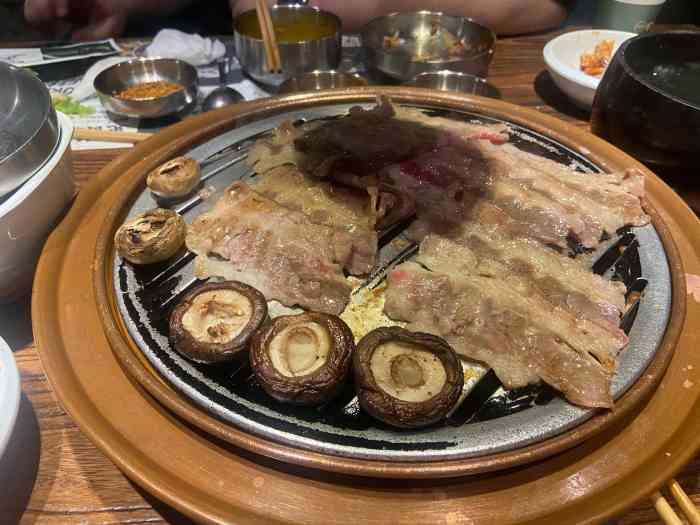 农乐园炭火烤肉(平江万达店)