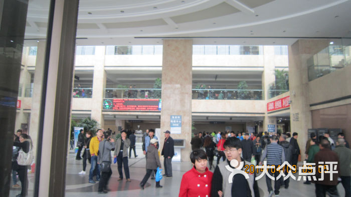 门诊大厅(三号楼三楼)
