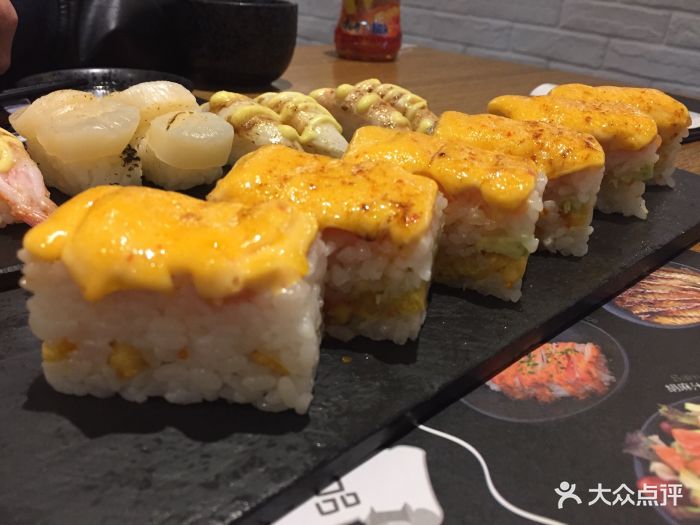 sushi love 创意寿司(正佳店)三文鱼热浪千层图片 第15张