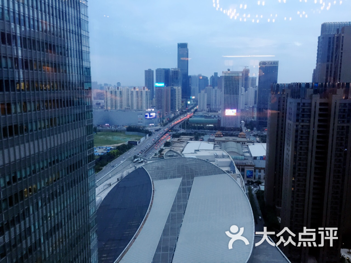沈阳君悦酒店乐厨自助餐厅的点评