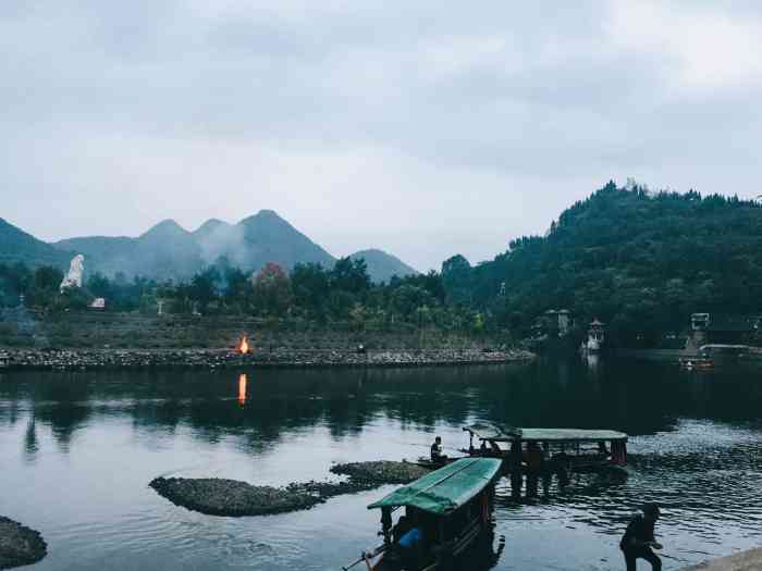 重庆秀山洪安边城景区-"沈从文大师笔下的边城,让凤凰