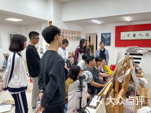 莫凡画室