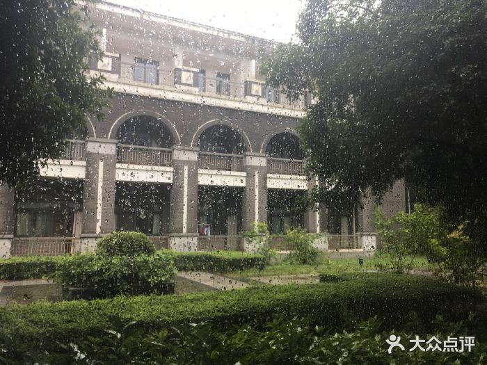 钟山干部疗养院住院部图片